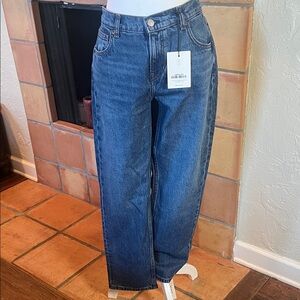 Reformation Luca Stretch Low Rise Slim Straight Cropped Jeans, size 29